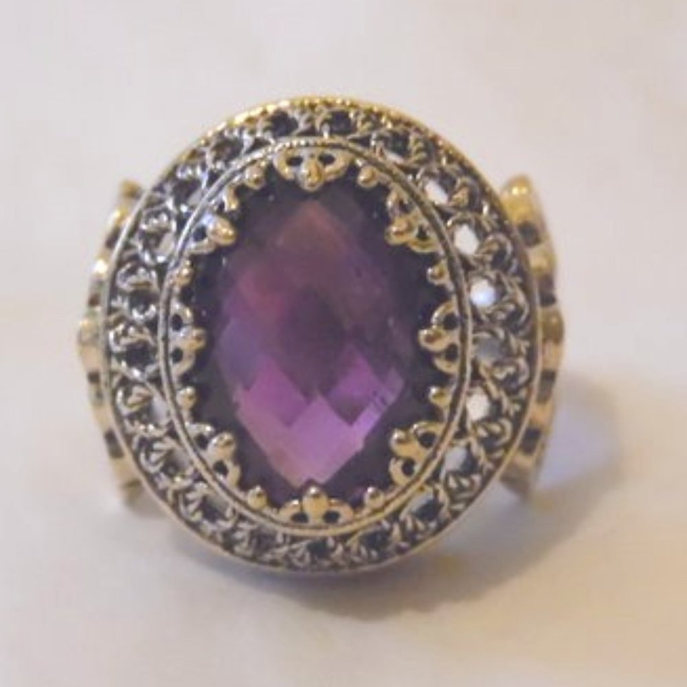 Ottoman Silver Amethyst Oval Gemstone Ring Size 10